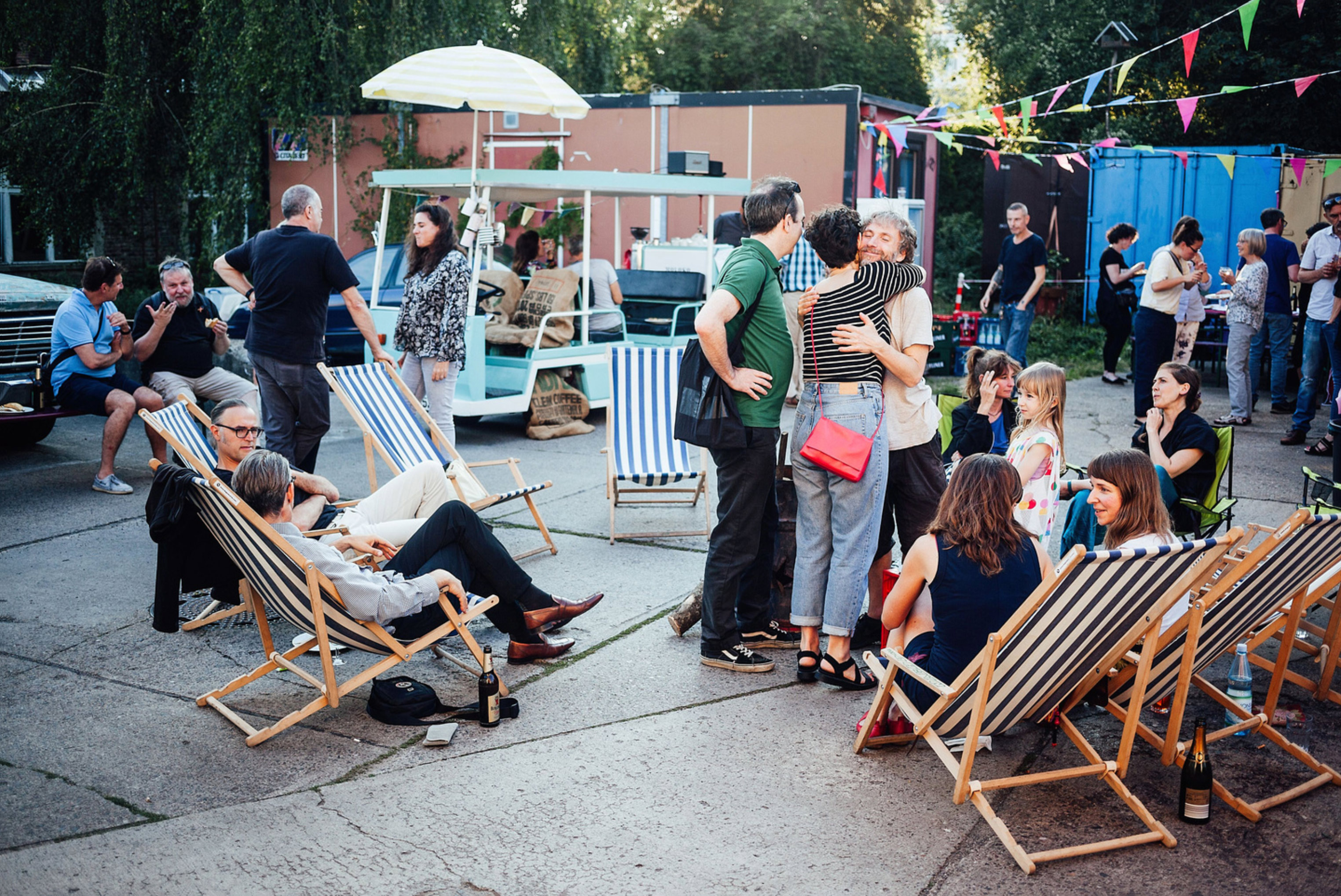 Die mobile Kaffe- und Cocktailbar auf einer privaten Geburtstagsparty